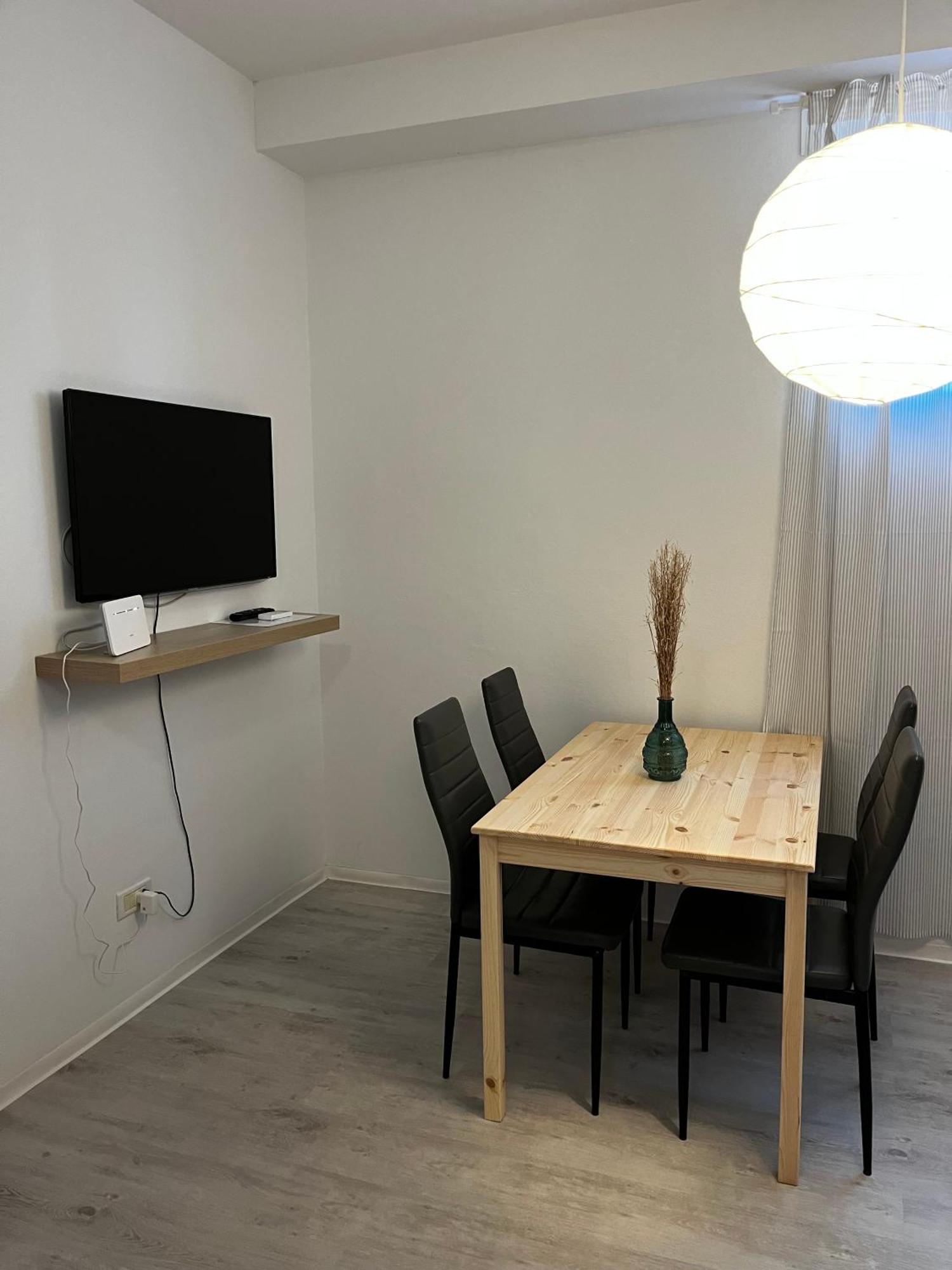 Apartma Sunny Lägenhet Izola Exteriör bild