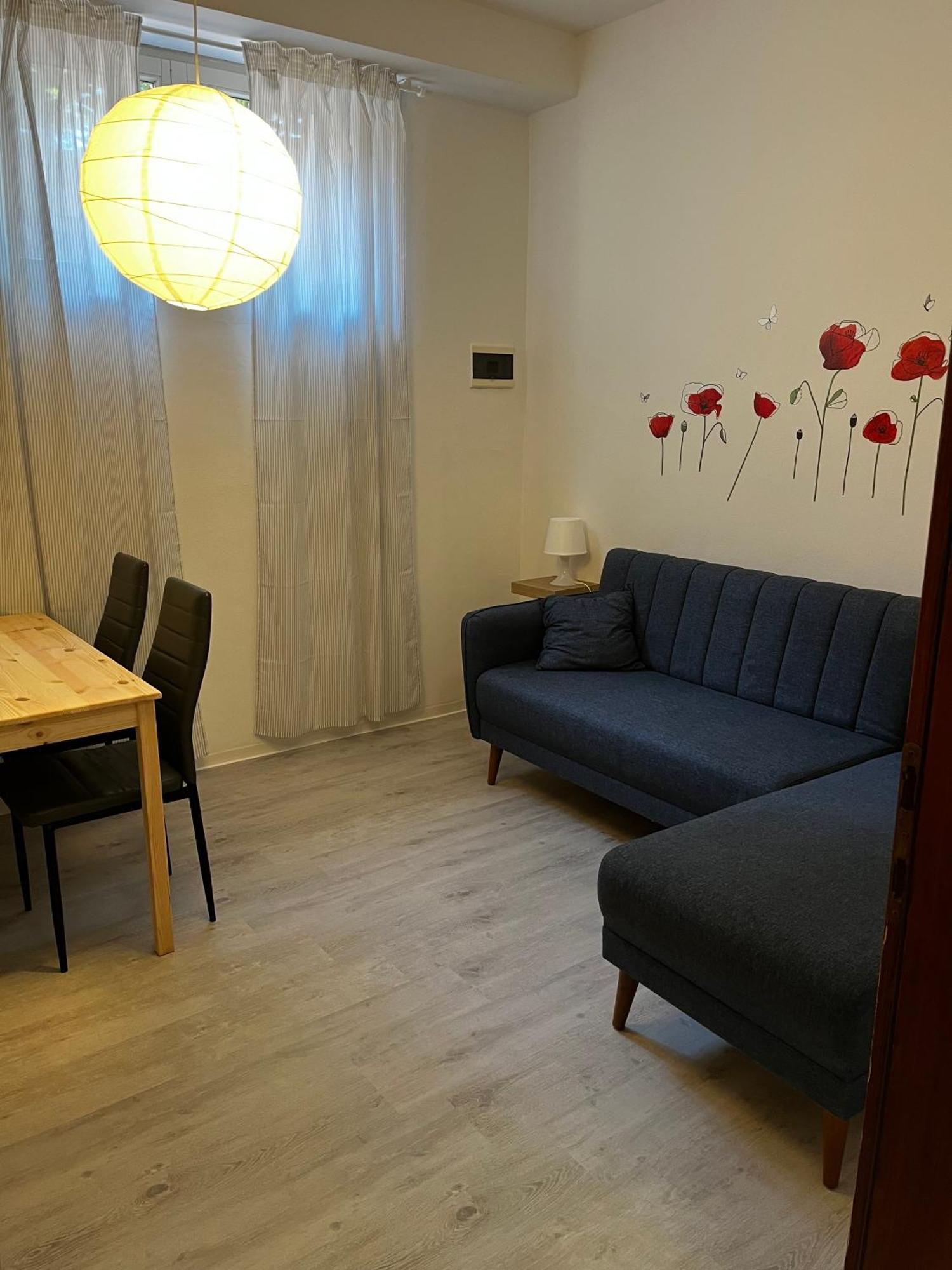 Apartma Sunny Lägenhet Izola Exteriör bild