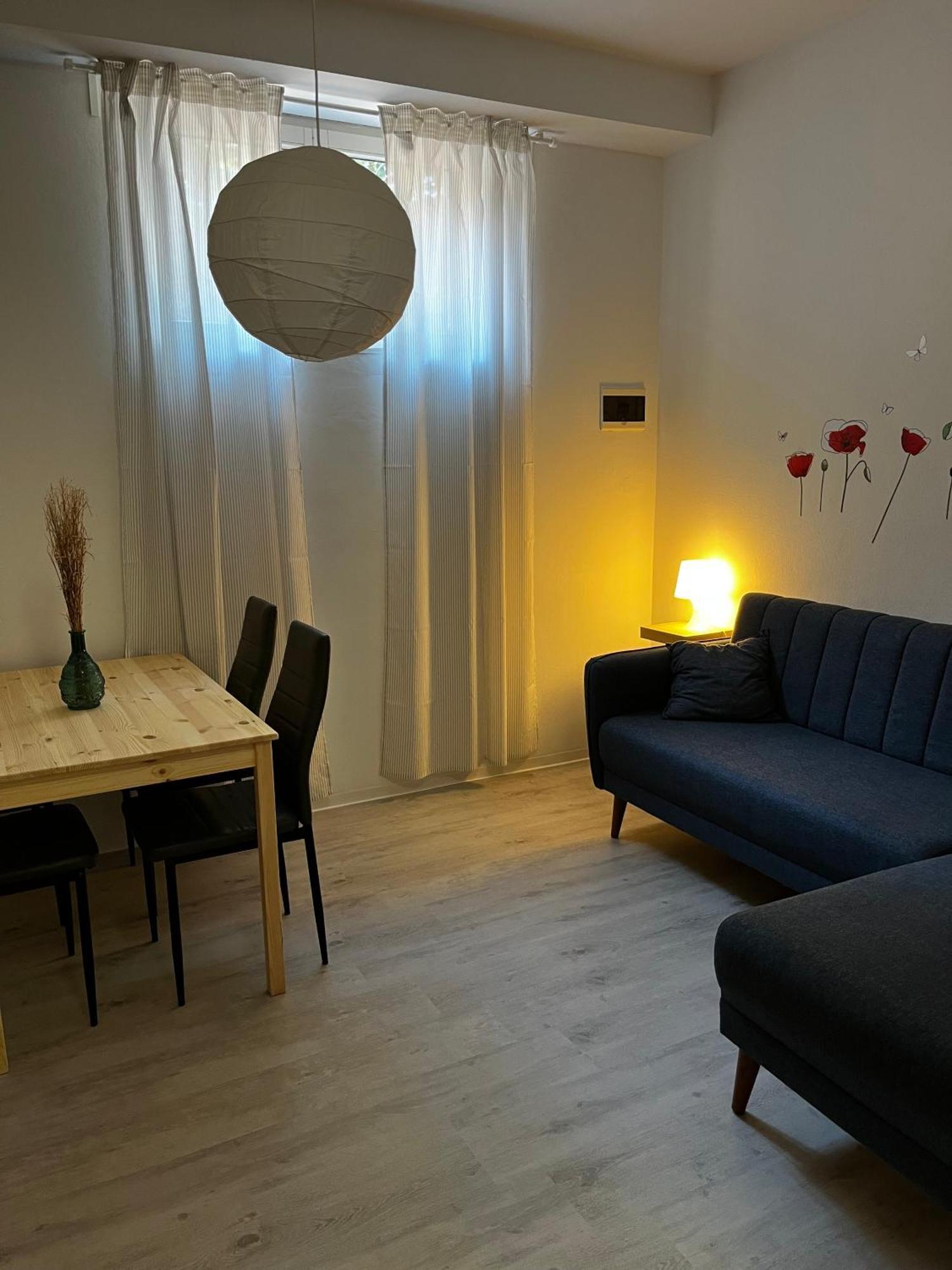 Apartma Sunny Lägenhet Izola Exteriör bild