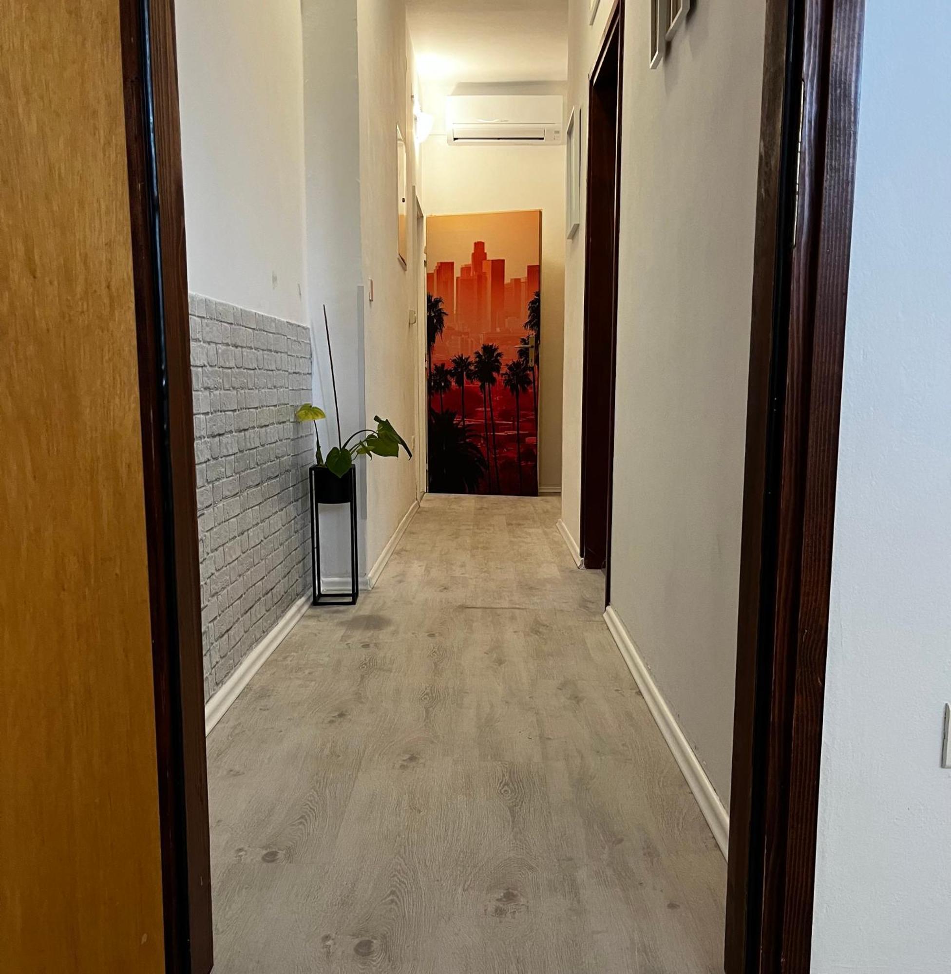 Apartma Sunny Lägenhet Izola Exteriör bild